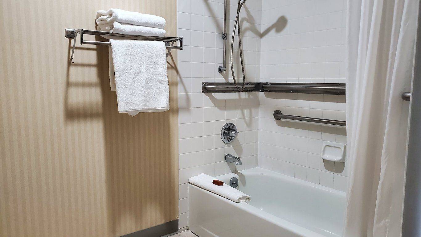 Rogue Regency Inn Medford Airport in Medford, Oregon
