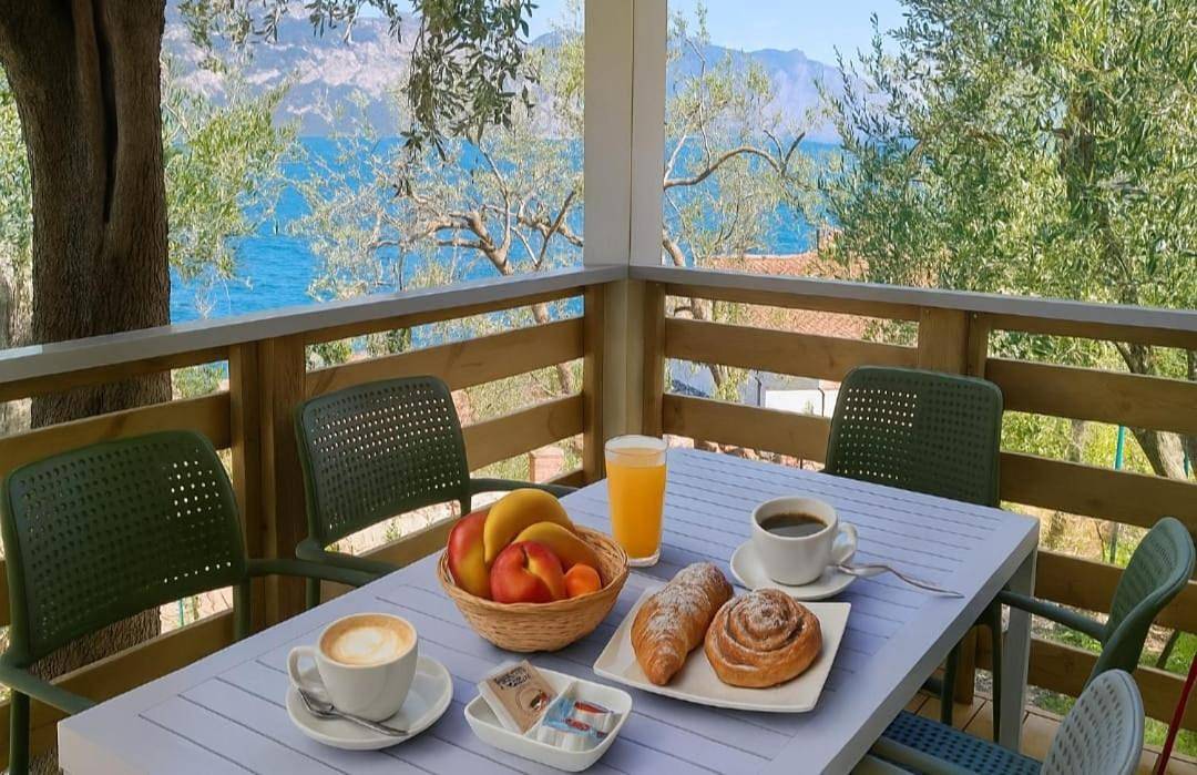 Camping Le Maior in Castelletto di Brenzone, Brenzone