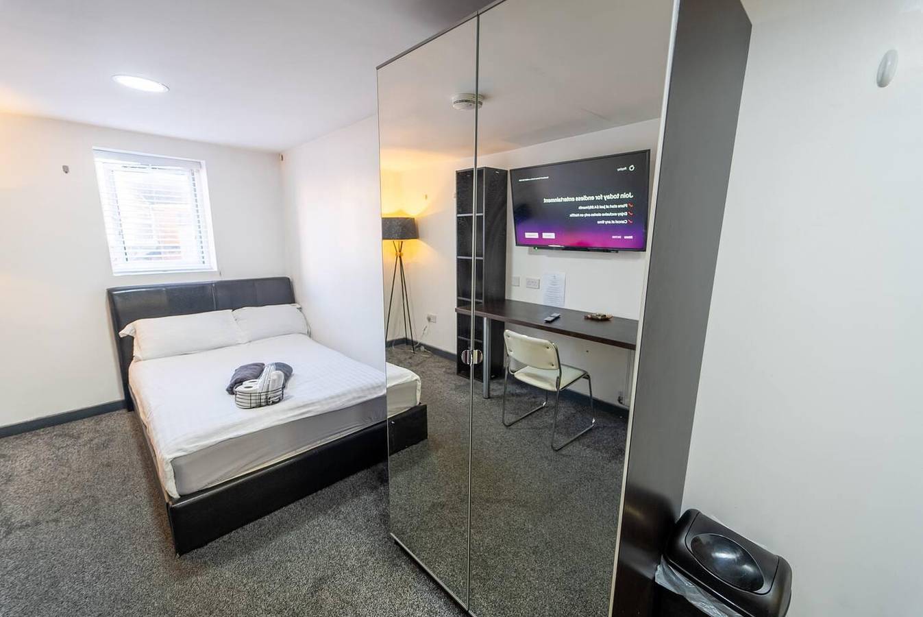 Entire studio, Homely Studio next to City Centre in Birmingham, Birmingham Area