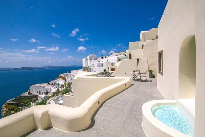 Location de vacances pour 2 personnes, avec jacuzzi et terrasse à Oia - 2