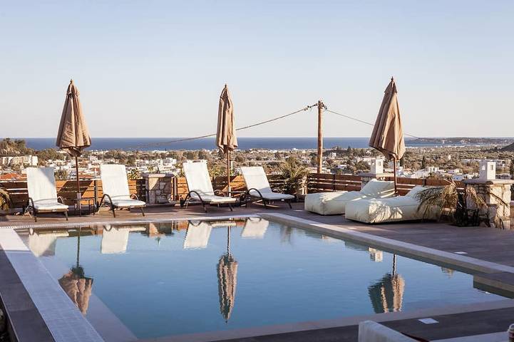 Ferienhaus für 8 Personen, mit Balkon und Garten in Afantou