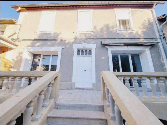 Villa pour 6 personnes, avec jardin ainsi que jacuzzi et piscine à Orange - 3