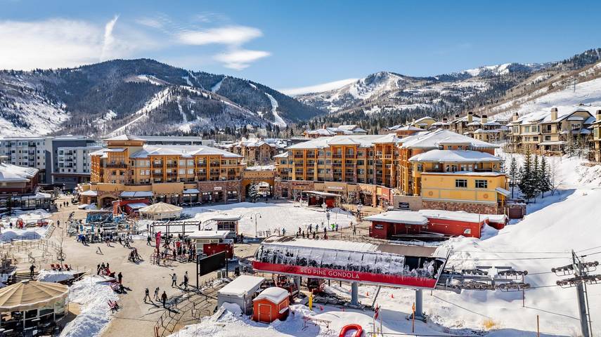 Apartamento de vacaciones para 8 personas, con balcón y piscina en Utah