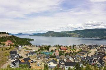 Cabin Rentals And Lodges for 8 Guests in Central Okanagan, Picture 2