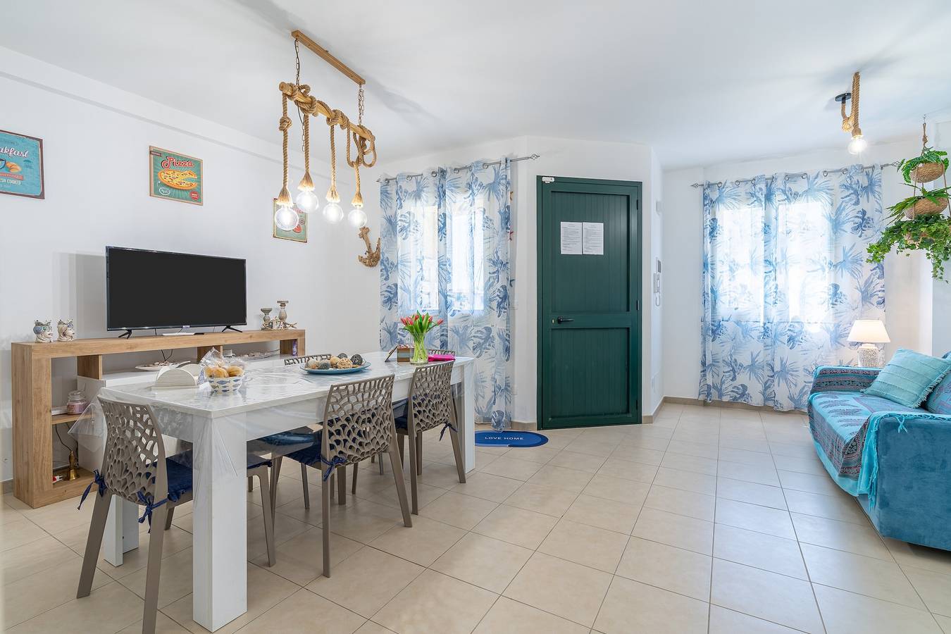 Appartement entier, Appartement 'La Casa Di Chloe' avec Wi-Fi et climatisation in Marzamemi, Pachino