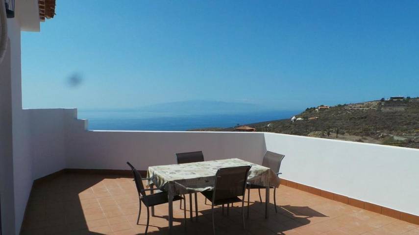 Location de vacances pour 4 personnes, avec vue et terrasse dans Los Menores