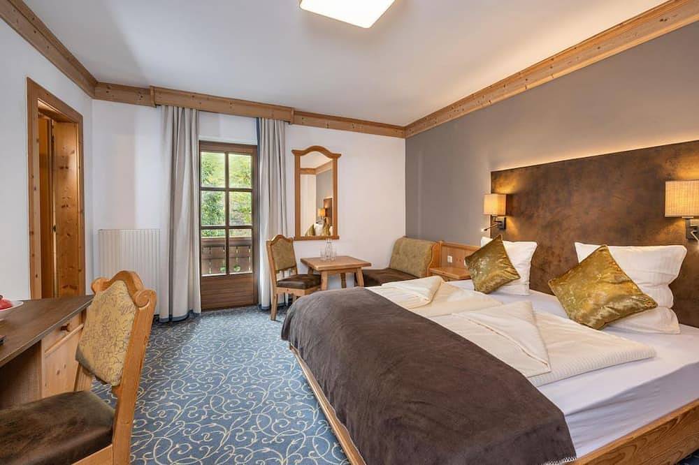 Komfortdoppelzimmer \"Lebensfreude\" Hp - Naturhotel Hüttenwirt in Hüttschlag, Ski Amadé