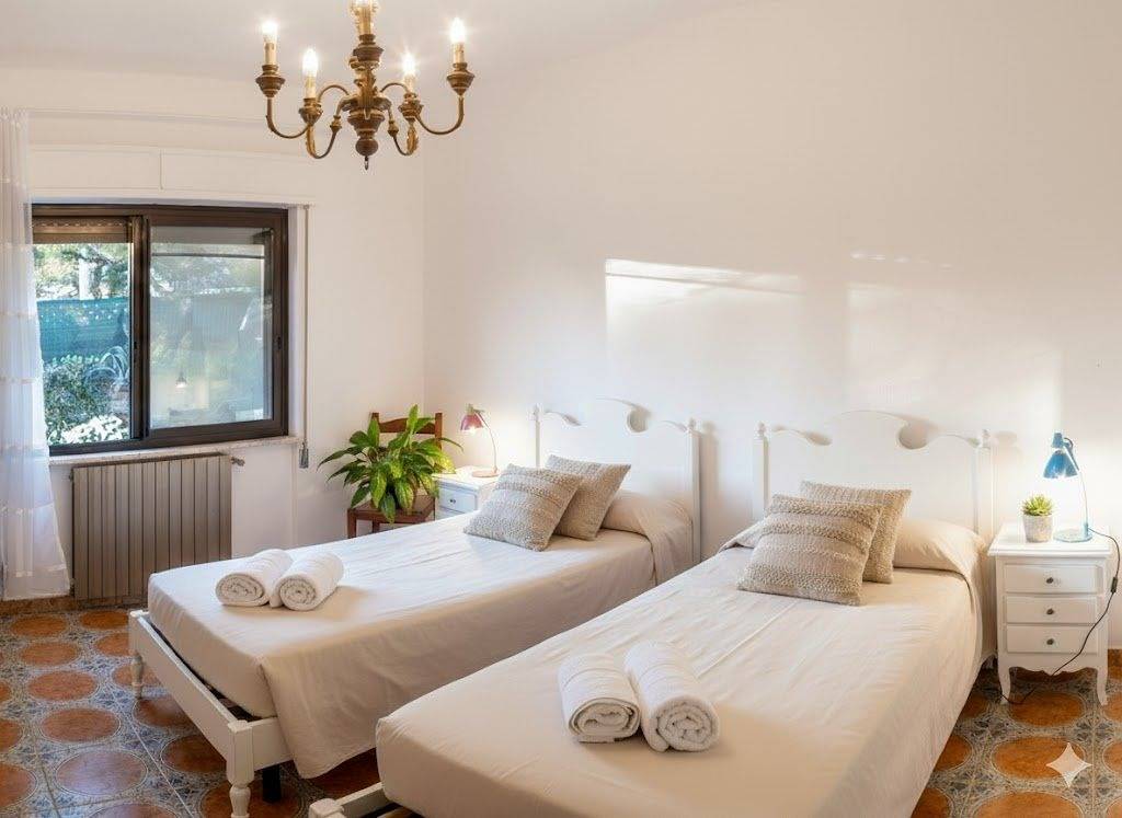 Ganze Wohnung, Wohnung mit Meerblick Landesinneren Imperia | V16 in Poggi (Imperia), Imperia