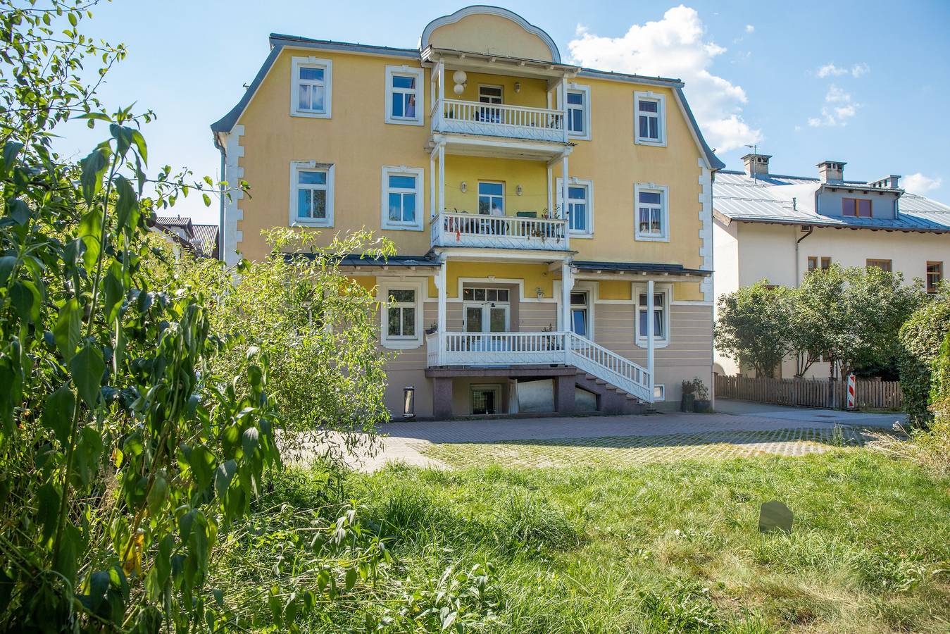 Cały apartament, Apartment 'Grattschlössl 2' with Mountain View, Balcony and Wi-Fi in St. Johann in Tirol, Kaisergebirge