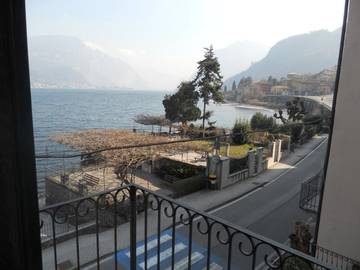 Gîte pour 4 personnes, avec jardin ainsi que vue sur le lac et vue, animaux acceptés à Oliveto Lario