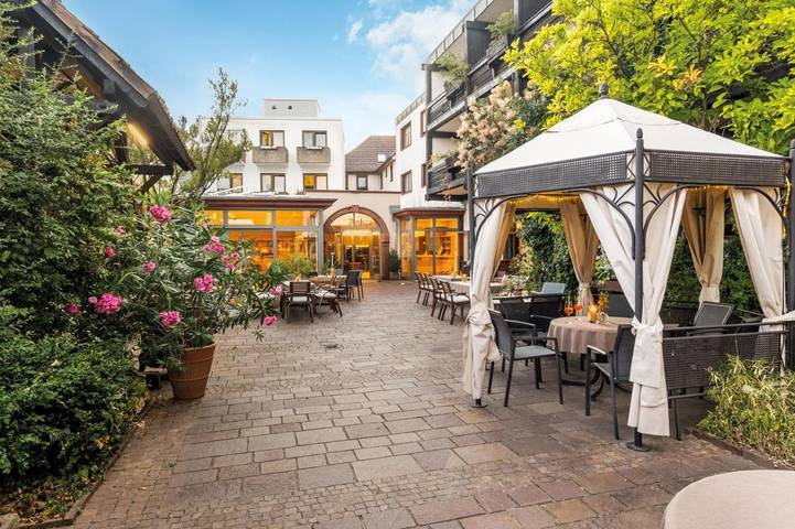 Hotel für 3 Personen, mit Terrasse