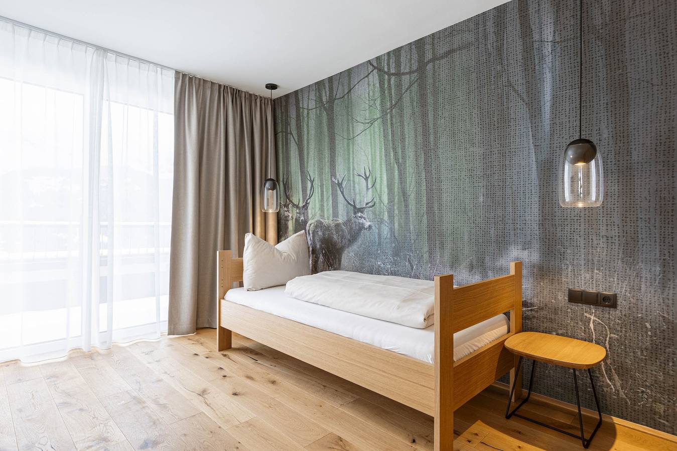 Ganze Wohnung, Ferienwohnung # 13 mit 2 Schlafzimmern und Terrasse Sv in Fiss, Serfaus-Fiss-Ladis