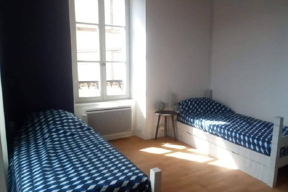 Apartamento entero, Pounette, T3 apartment center / Luxeuil thermal baths in Luxeuil-les-Bains, Alto Saona