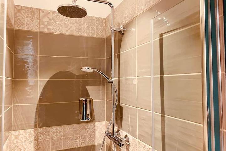 Appartement entier, ★ Appart La Fabrique - coeur centre ville proche véloroute - Wifi Netflix ★ in Dole, Jura