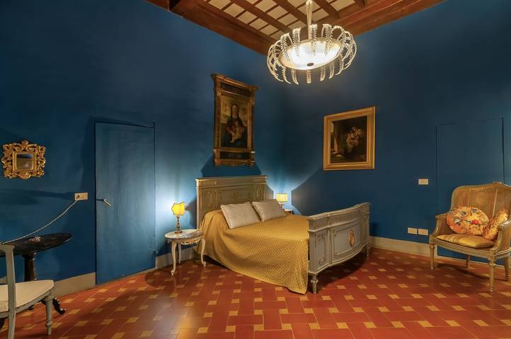 Stanza per 3 persone, con Balcone e Giardino in Firenze province