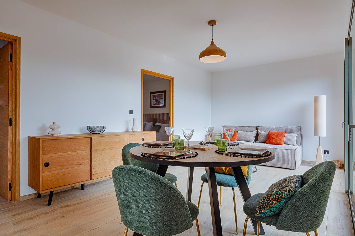Ganze Wohnung, Ferienwohnung 'Casa Zen' mit privater Terrasse, privatem Garten und Wi-Fi in Vernosc-lès-Annonay, Tournon-sur-Rhône und Umgebung