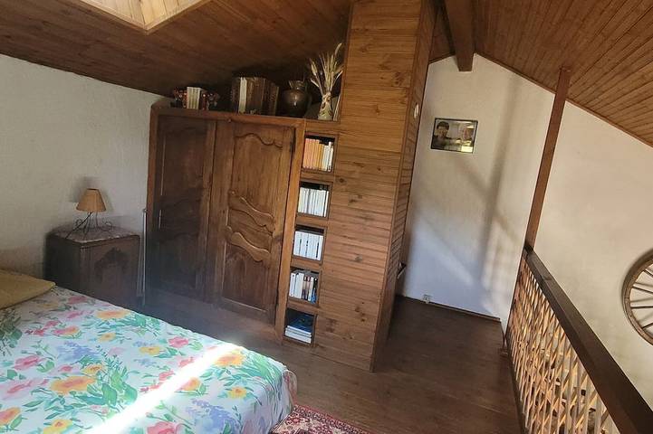 Location de vacances pour 6 personnes, avec terrasse ainsi que jacuzzi et jardin, animaux acceptés à Roubion - 4