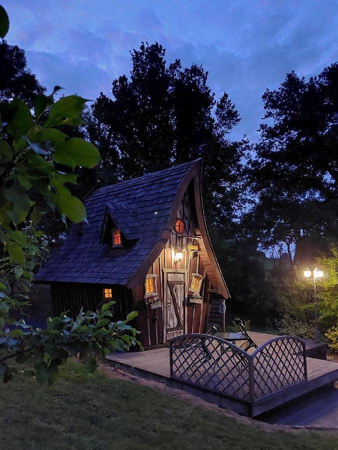 Location de vacances pour 2 personnes, avec Jacuzzi et Terrasse ainsi que Jardin et Vue à Saint-André-et-Appelles