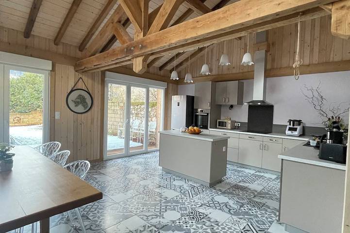 Maison de vacances pour 7 personnes, avec jardin et jacuzzi