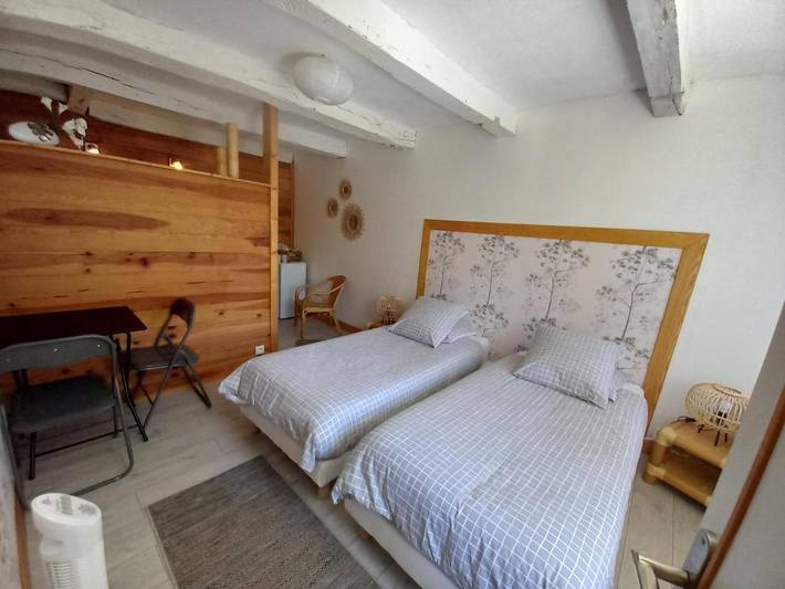 Cottage pour 2 personnes, avec terrasse à Ruffey-sur-Seille