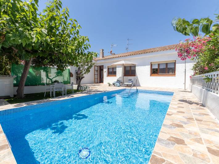 Casa de vacaciones para 5 personas, con terraza y jardín - 1