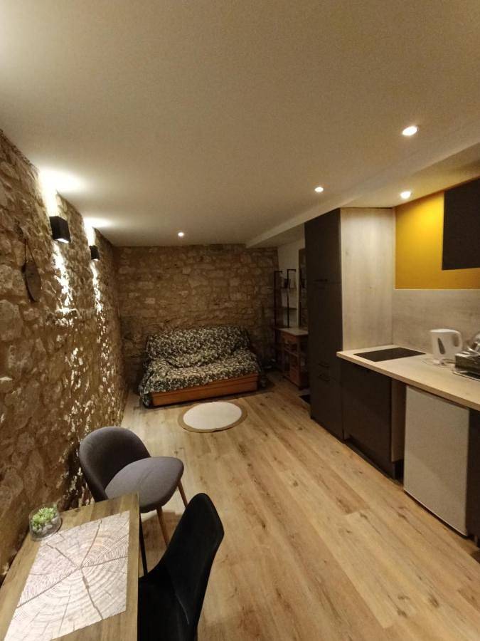 Gîte pour 2 personnes, avec Terrasse et Vue à Sigoulès