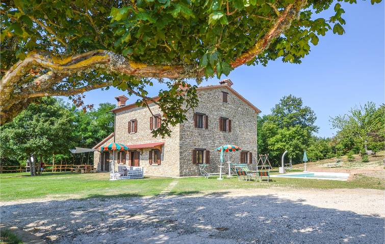 Ferienhaus für 10 Personen, mit Ausblick und Pool sowie Garten, kinderfreundlich - 1