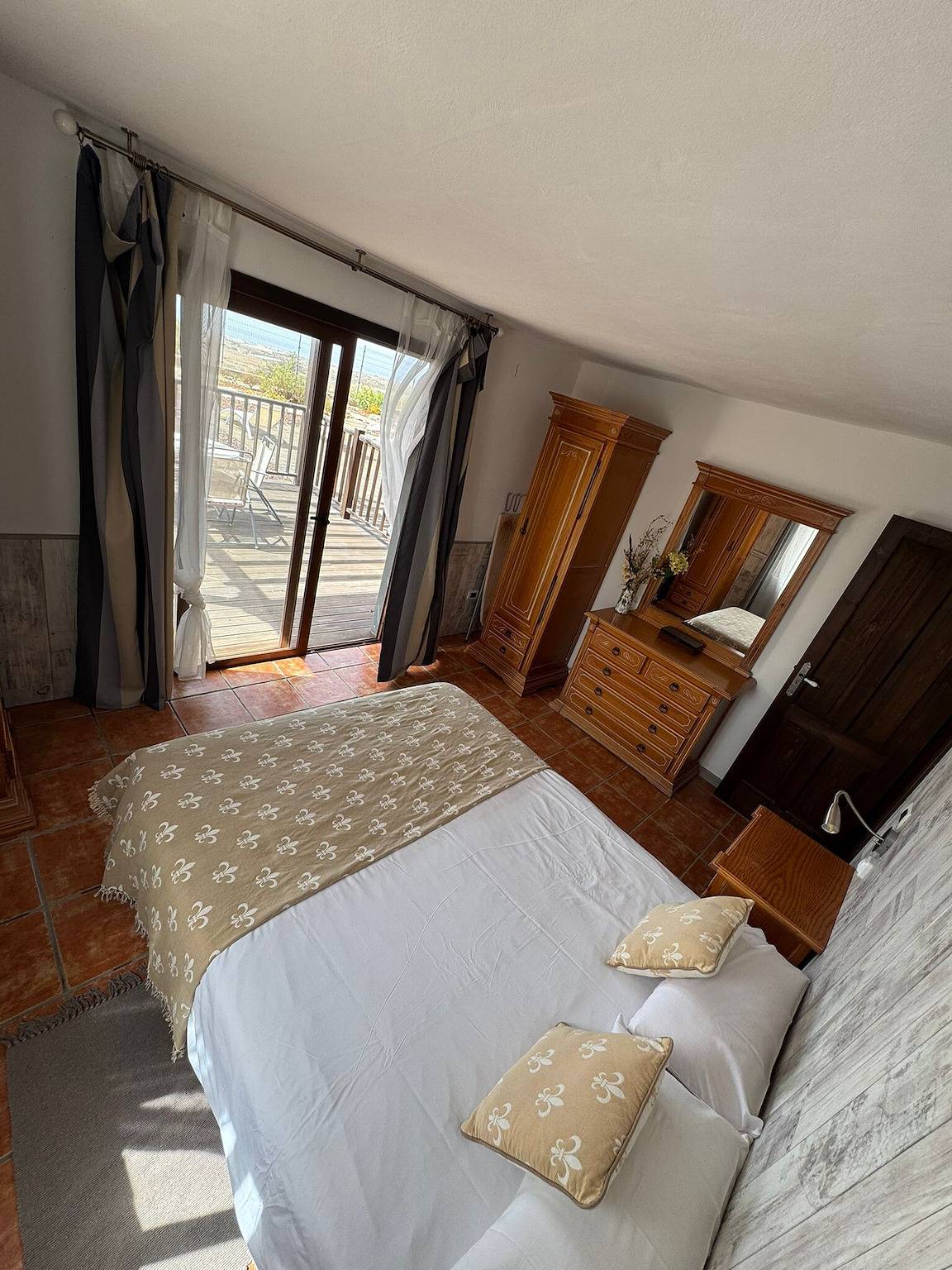 Ferienhaus 'Justo El Desierto' mit Meerblick, Gemeinschaftsterrasse und Wlan in Granadilla de Abona, Teneriffa Süd