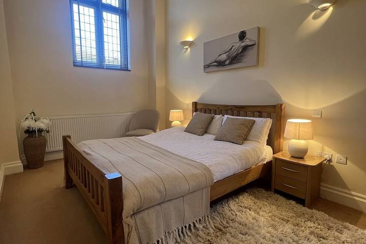 Appartement entier, Character Victorian  apartment close to Windsor town with secure  parking in Windsor, Berkshire