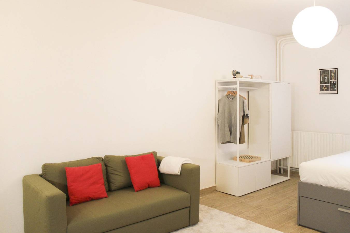 Entire studio, Bright studio in Pantin, perfect for couples in Pantin, Seine-Saint-Denis