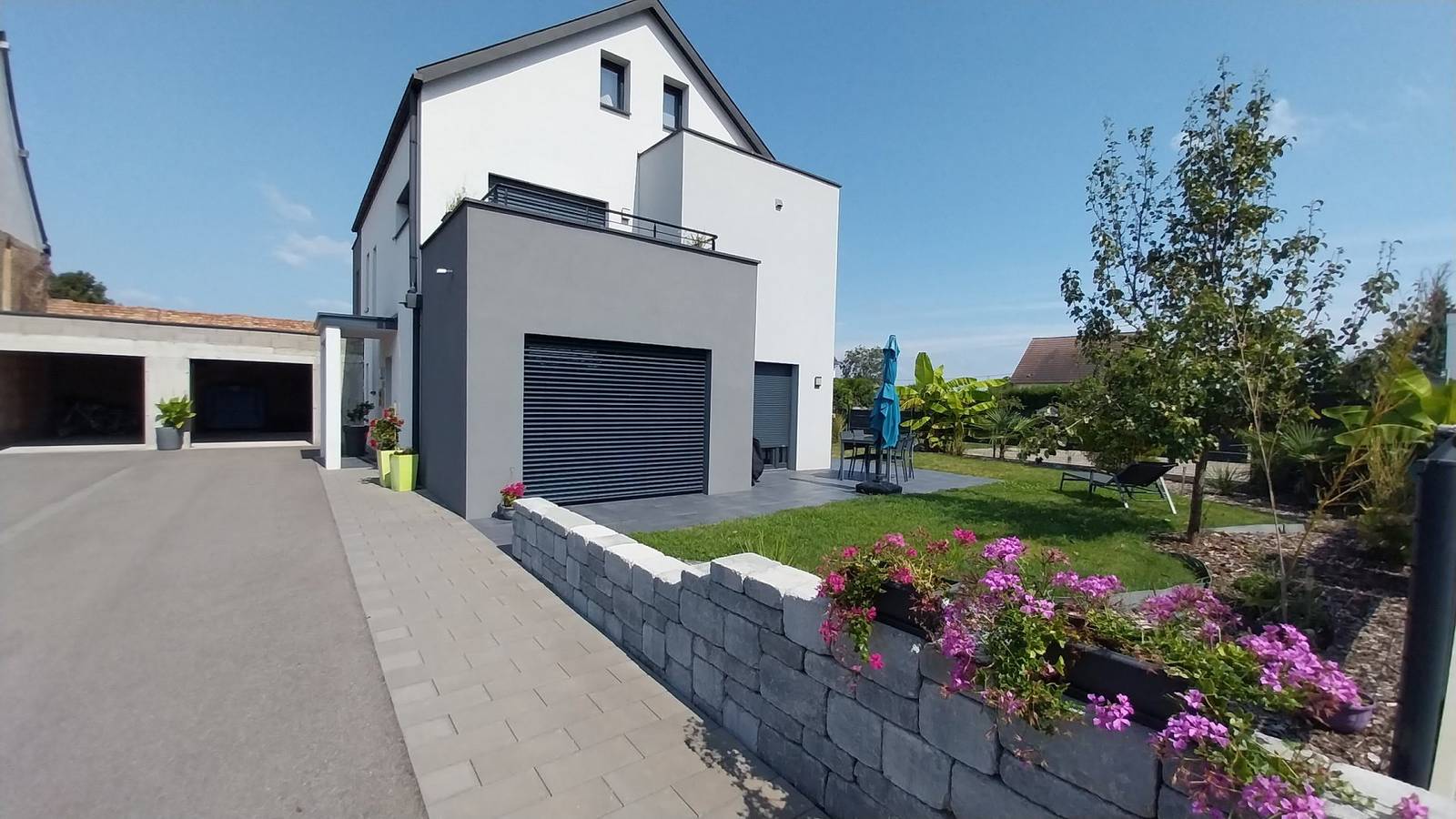 Gîte neuf, Rdc, 70 m², 4 pers., avec jardin, proche Colmar in Bischwihr, Région de Colmar
