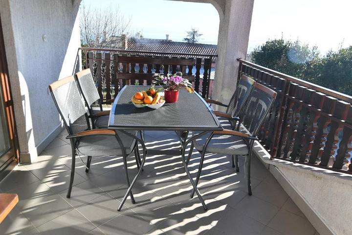 Ferienwohnung für 4 Personen, mit Balkon/Terrasse in Opatija Riviera