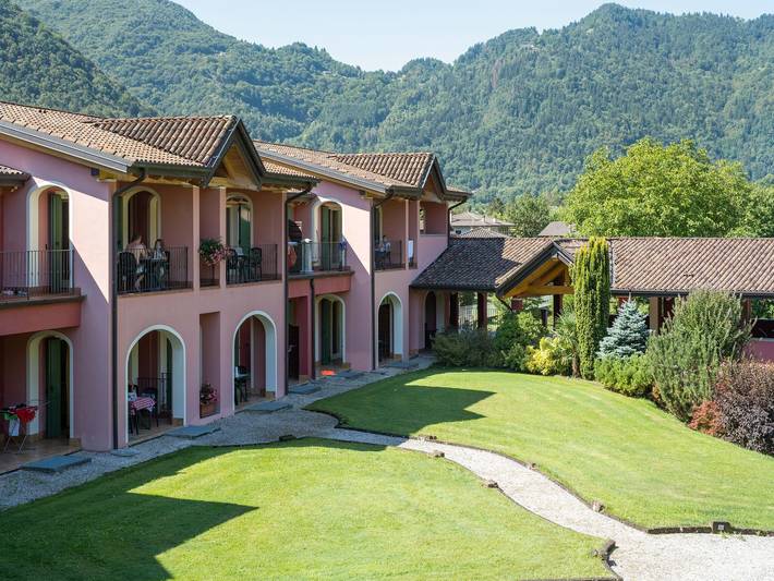 Ganze Wohnung, Wohnung in Idro mit See- und Bergblick in Idro, Gardasee-Berge