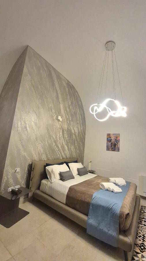 Hôtel pour 2 personnes, avec jardin et sauna ainsi que jacuzzi et piscine, adapté aux familles à Acquaviva delle Fonti - 4