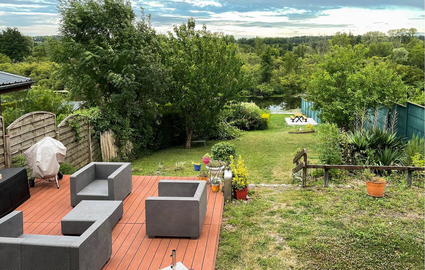 Gemütliche Gartenwohnung in der Nähe des Stadtzentrums von Frise in Hem-Monacu, Péronne und Umgebung