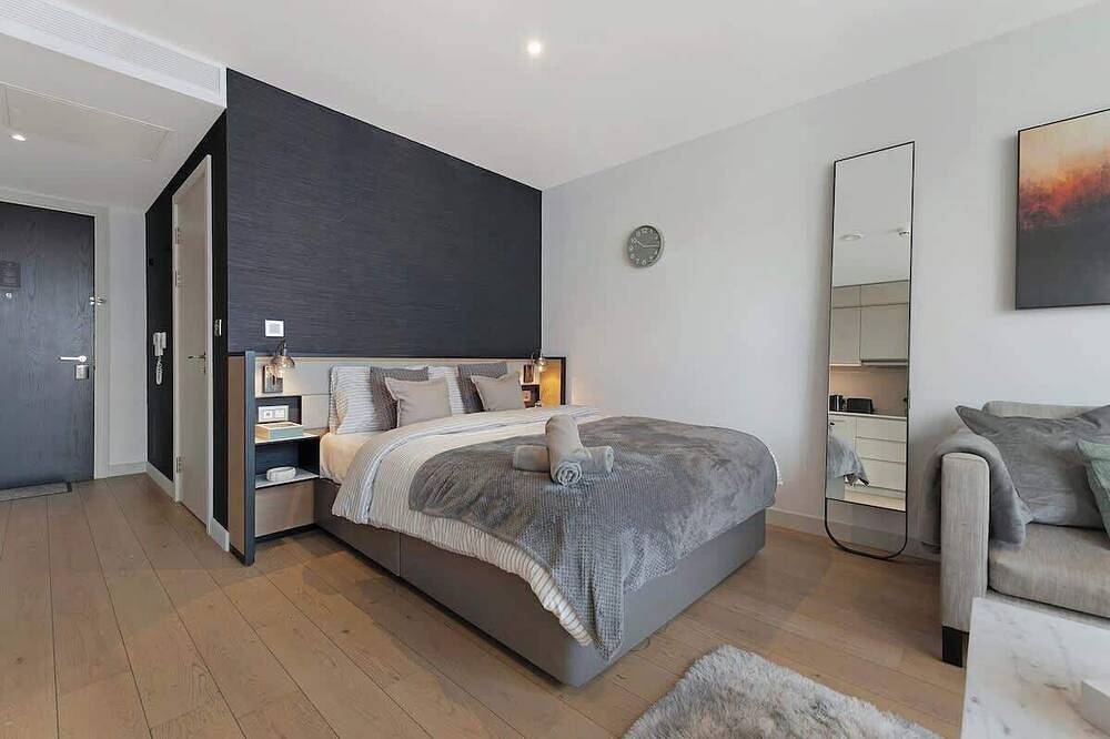 Ganze Wohnung, Amazing Location for Couples with Gym and Pool in Greater Manchester