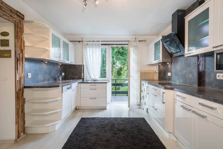Ferienwohnung für 5 Personen, mit Balkon und Garten