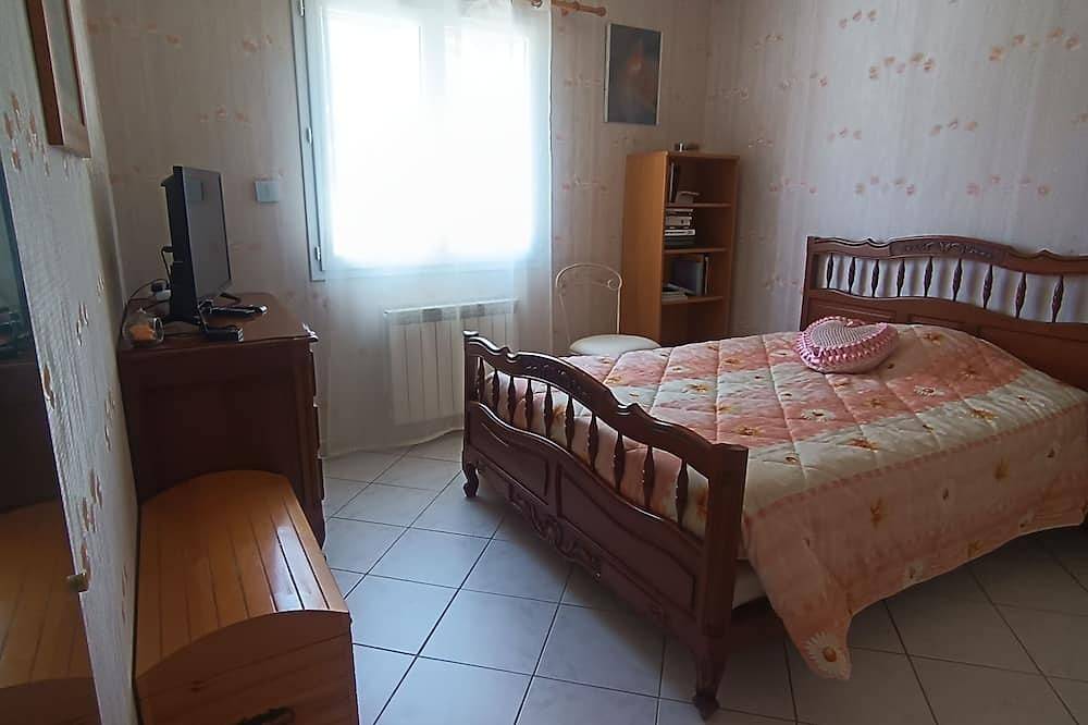 Location maison jusqu'à 7 personnes in Caussade, Quercy