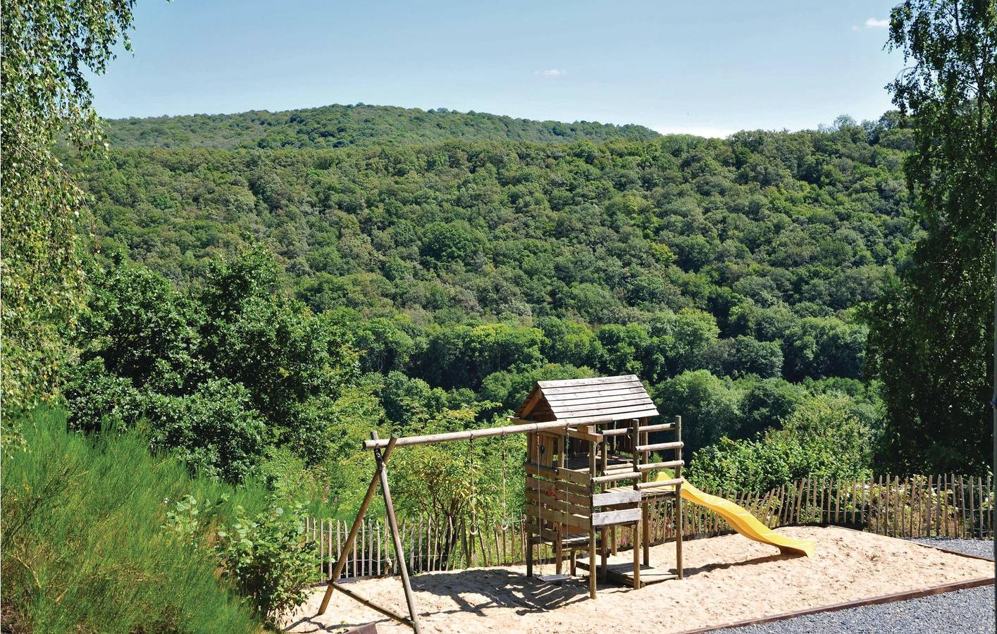 Maison de vacances pour 24 personnes avec terrasse in La Roche-en-Ardenne, Province de Luxembourg