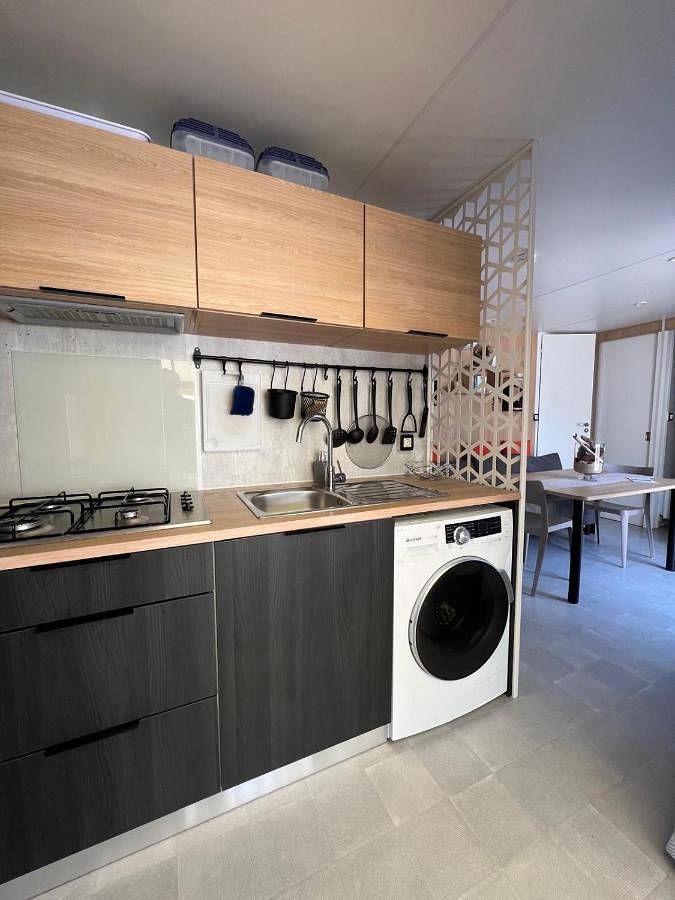 Mobil home climatisé très récent tout confort 6 personnes in Vendays-Montalivet, Lesparre-Médoc region