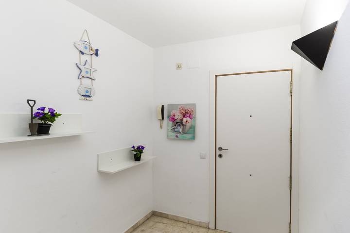 Apartamento entero, Apartamento de vacaciones para 4 personas con terraza in La Pineda, Platja de la Pineda