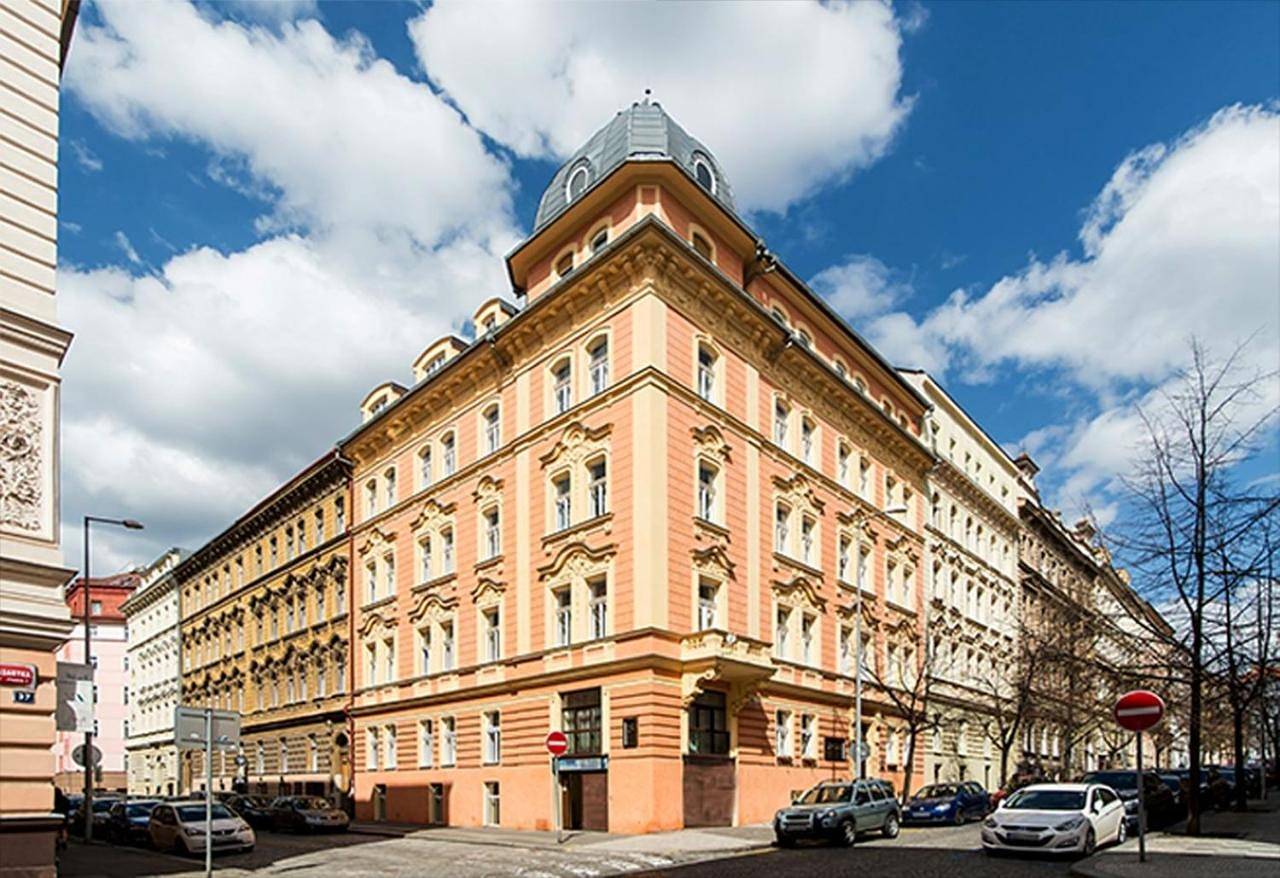 Sibelius Apartments Prague - Art Nouveau Residence 1902 in Prag, Mittelböhmen