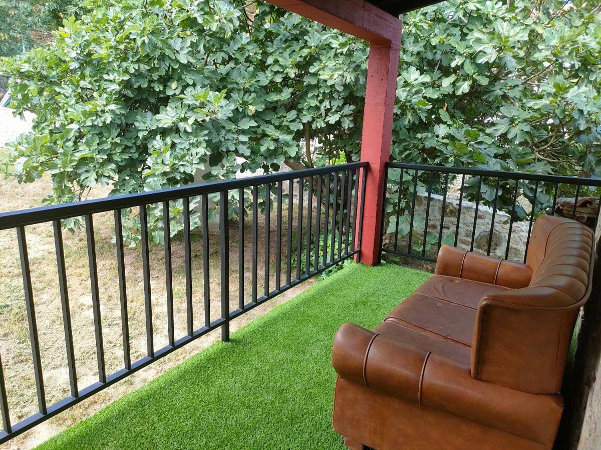 Four-Bedroom House in Saviñao, Reserva da Biosfera Ribeira Sacra e Serras do Oribio e Courel