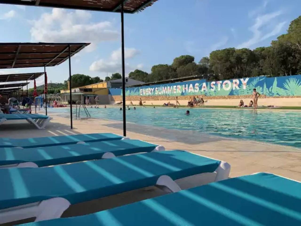 Zecamping 4 étoiles espace aquatique locatif Tv clim 34m2 in Pals, Costa Brava