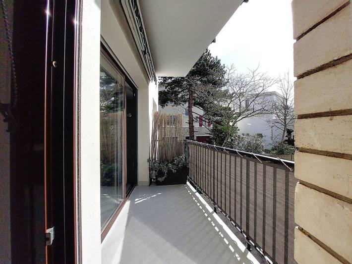 Gîte pour 4 personnes, avec balcon dans Plage Pontaillac - 3