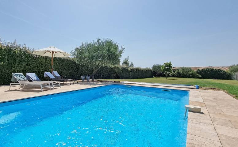 Location de vacances pour 10 personnes, avec terrasse à Pougnadoresse - 4