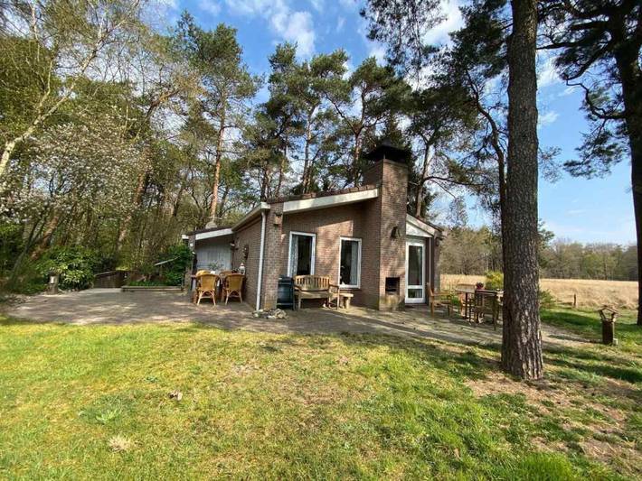 Bungalow für 6 Personen, mit Terrasse und Garten - 1