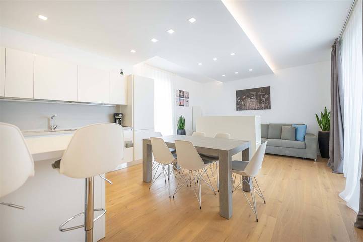 Ferienwohnung für 6 Personen, mit Terrasse und Ausblick sowie Pool, mit Haustier in Jesolo - 4