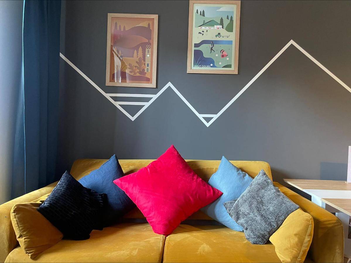 Appartement entier, Hypercentre, atypique, familial - L'écho in Pays de Pontarlier, Jura Francais