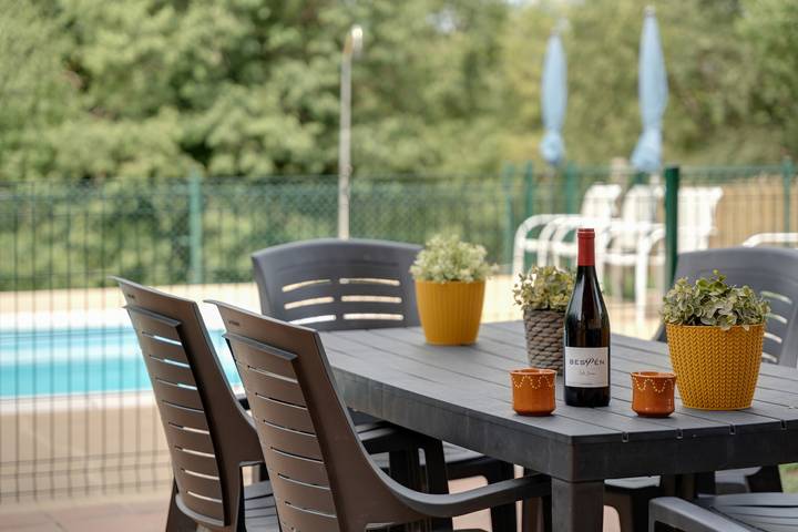 Casa rural para 16 personas, con jardín, Se admiten mascotas en Aragón - 2